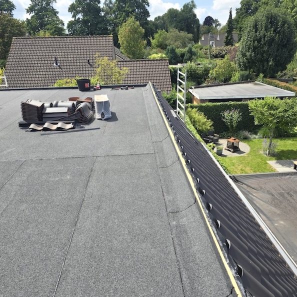 Dakbedekking Tiel Nieuwe minerale dakbedekking in project Tiel door Heffels Dakbedekkingen